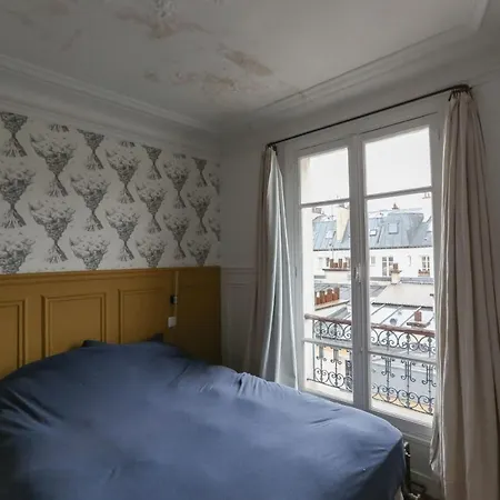 Nice 49M For 2 In The Heart Of Paris! *