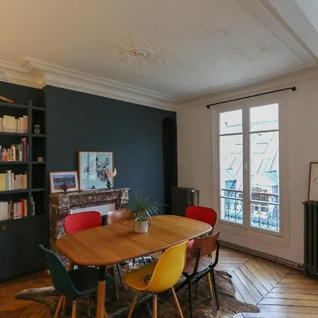 Nice 49M For 2 In The Heart Of Paris! *